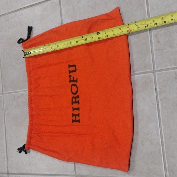 Hirofu Red Blood Orange Medium Drawstring Storage Dust Bag Sized 15.5 x 19-inch - Picture 2 of 6